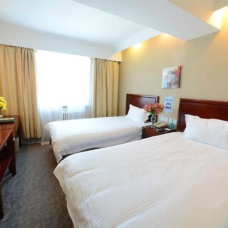 Greentree Inn Dalian Airport New District Xinzhaizi Express Hotel Екстер'єр фото