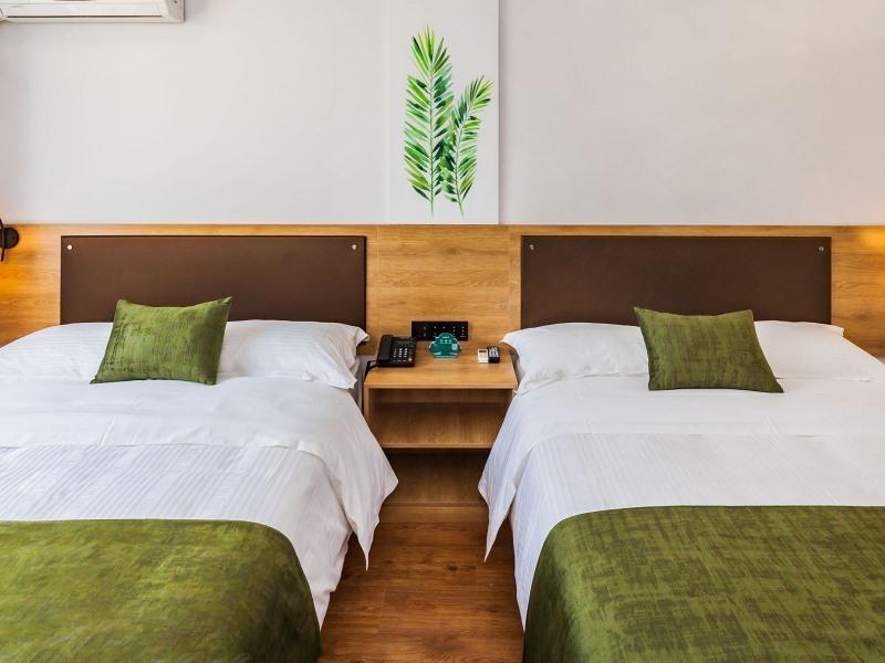 Greentree Inn Dalian Airport New District Xinzhaizi Express Hotel Екстер'єр фото