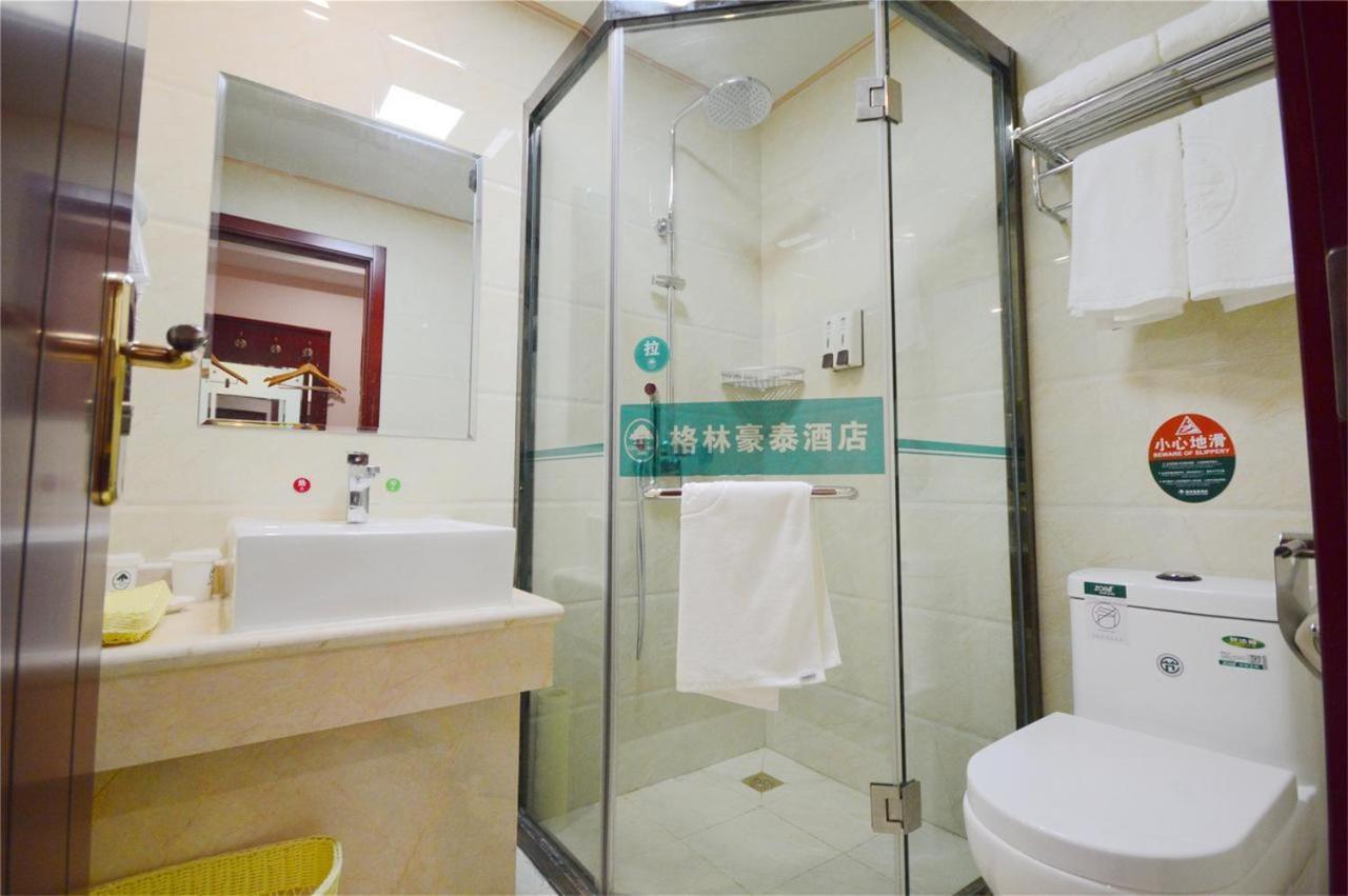 Greentree Inn Dalian Airport New District Xinzhaizi Express Hotel Екстер'єр фото